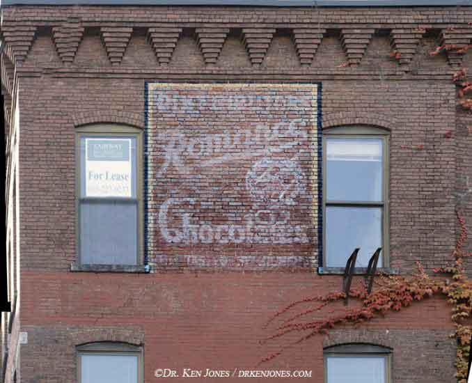 _ghostsigns_jpegs/NH_Concord_RomanceChocolates_00.jpg