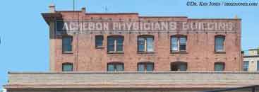 CA_Berkeley_PhysiciansBldg_00.jpg