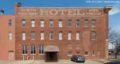 IA_DesMoines_NorthWesternHotel_00.jpg