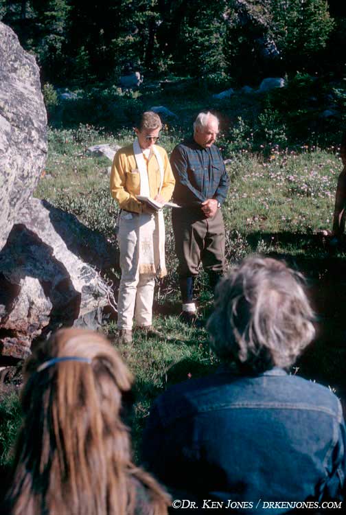 66.07.j05.jpg