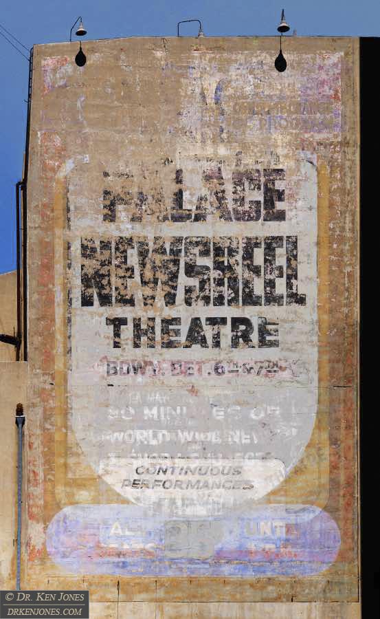 Palace Newsreel Theatre, Los Angeles, California